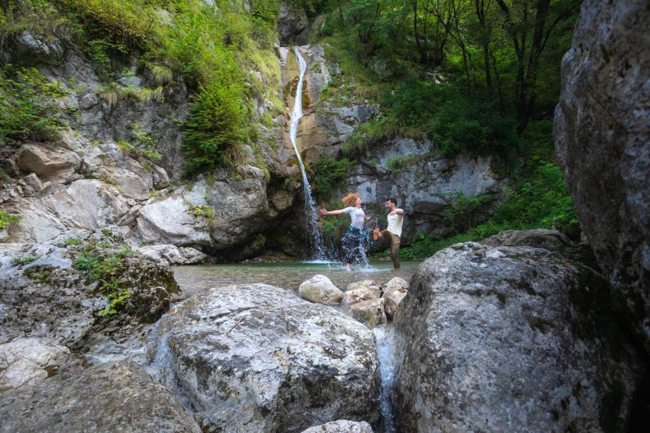 Nebesa Chalets Kobarid Exteriér fotografie